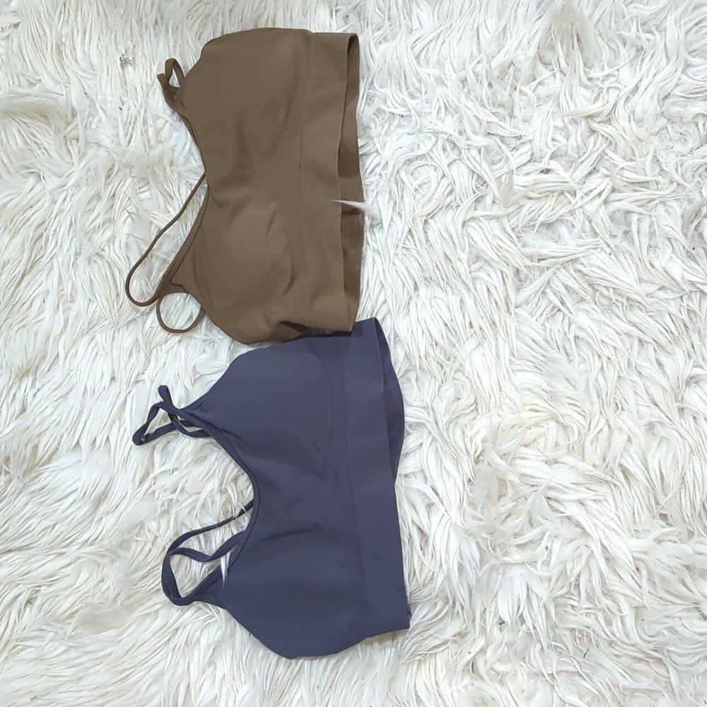 Size medium sports bras